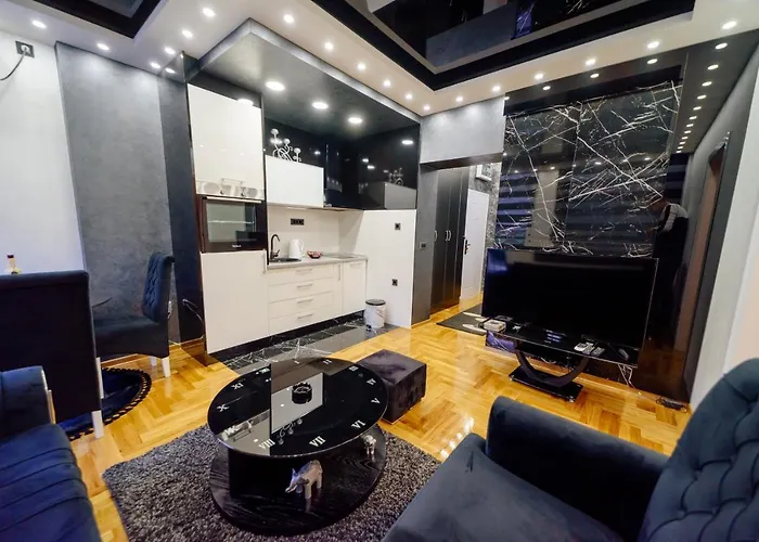 Elena Lux 2 شقة *