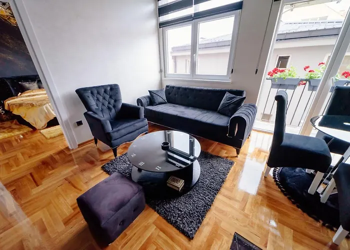 Elena Lux 2 Lejlighed Užice