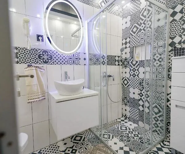 Elena Lux 2 Lejlighed *